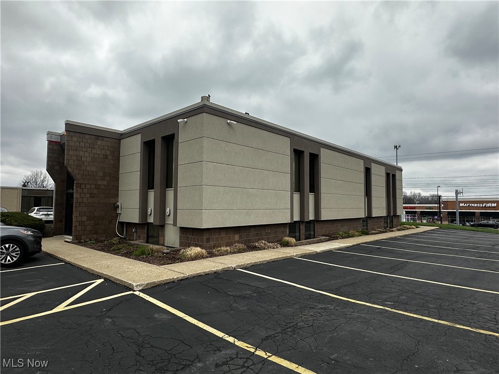 2850 S Arlington Road