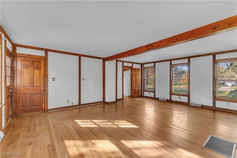 Tiny photo for 220 W Steels Corners Road, Cuyahoga Falls, OH 44223 (MLS # 5256357)