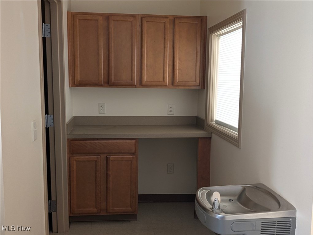 Weatherstone/Wadsworth Ph 02 - Commercial Lease