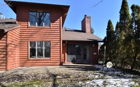 Tiny photo for 25844 Fairmount Boulevard, Beachwood, OH 44122 (MLS # 5189382)