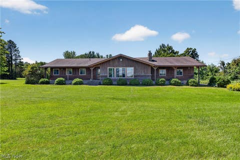Photo of 8956 W Smith RD, Litchfield, OH 44253 (MLS # 5231586)