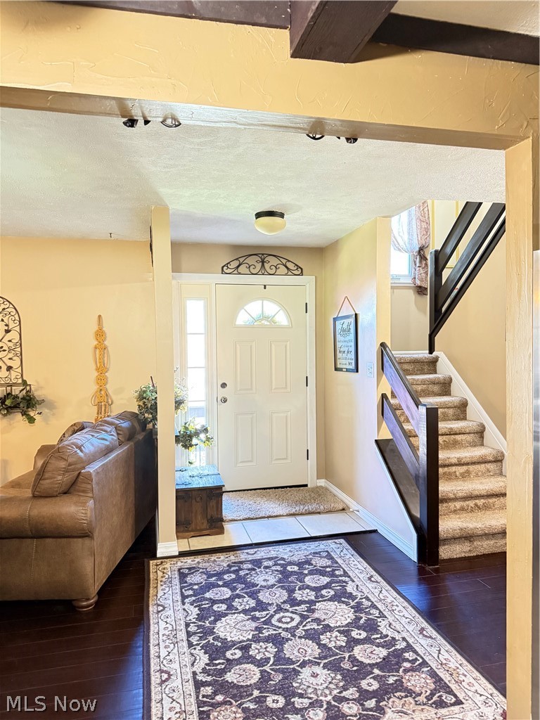 Chaunticlair Condo - Residential