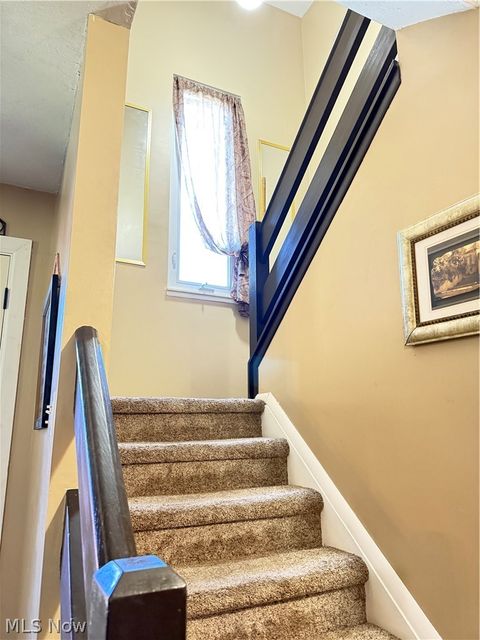 Tiny photo for 7607 Creekwood Drive, North Royalton, OH 44133 (MLS # 5203064)