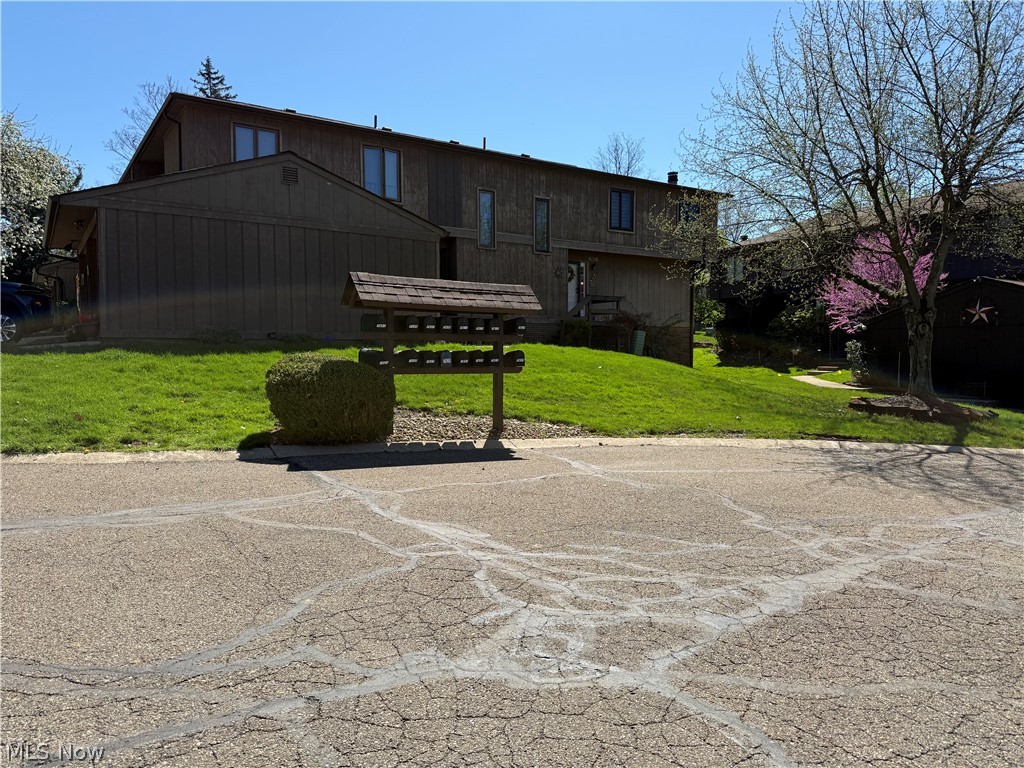 Chaunticlair Condo - Residential