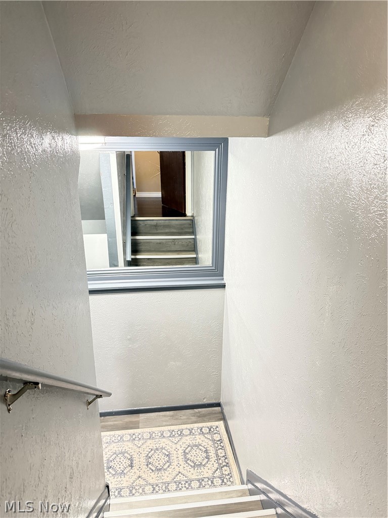 Chaunticlair Condo - Residential