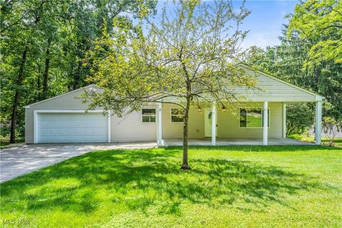 166 W Barlow Road Hudson OH 44236