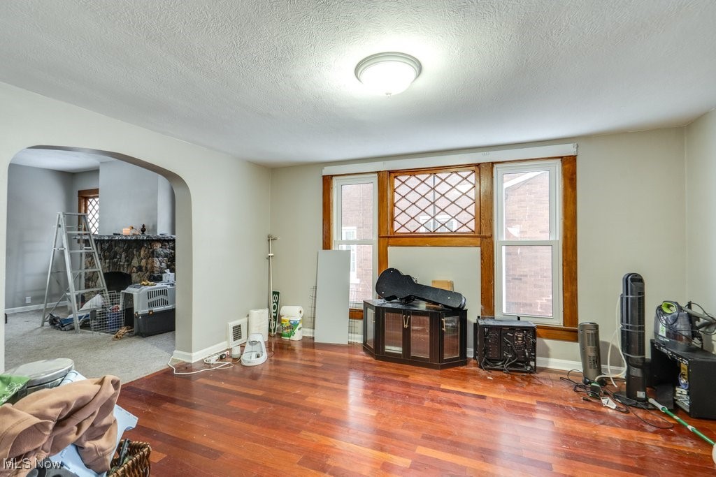 Hawthorne Estates - Residential