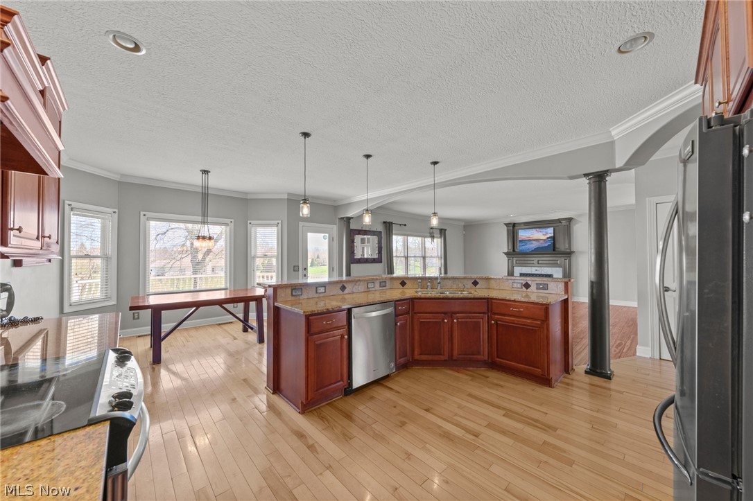 Knollbrook Sub - Residential