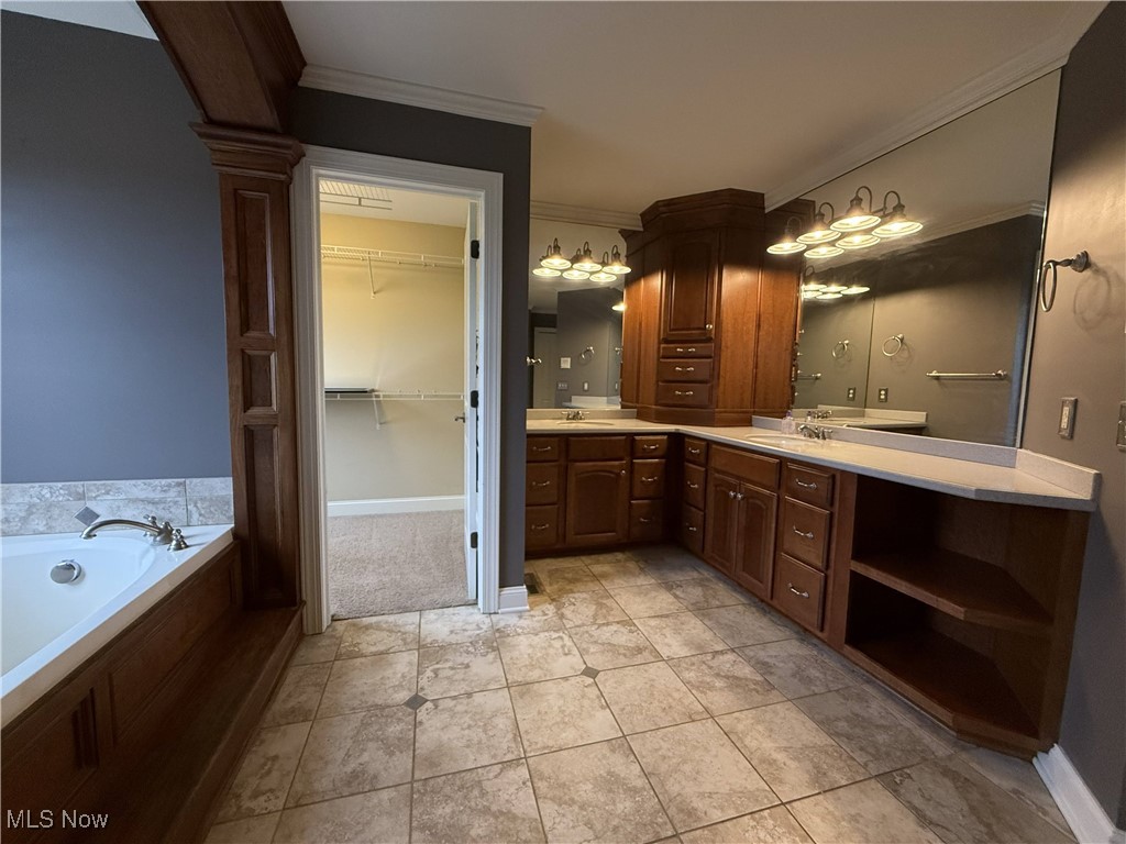 Knollbrook Sub - Residential