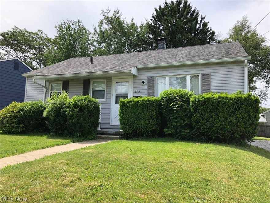 Visit this three bedroom ranch home in Barberton on a quiet street. This home would be a great investment or rental property. The home has a newer roof,  newer siding and insulation, and newer windows. The homes is in a great location with a park, hospital, and shopping close by. The garage is oversized and offers plenty of storage. Make new memories in this home.