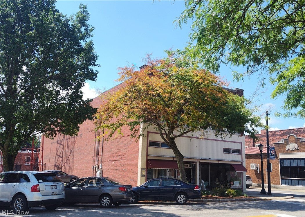 255 Main Street