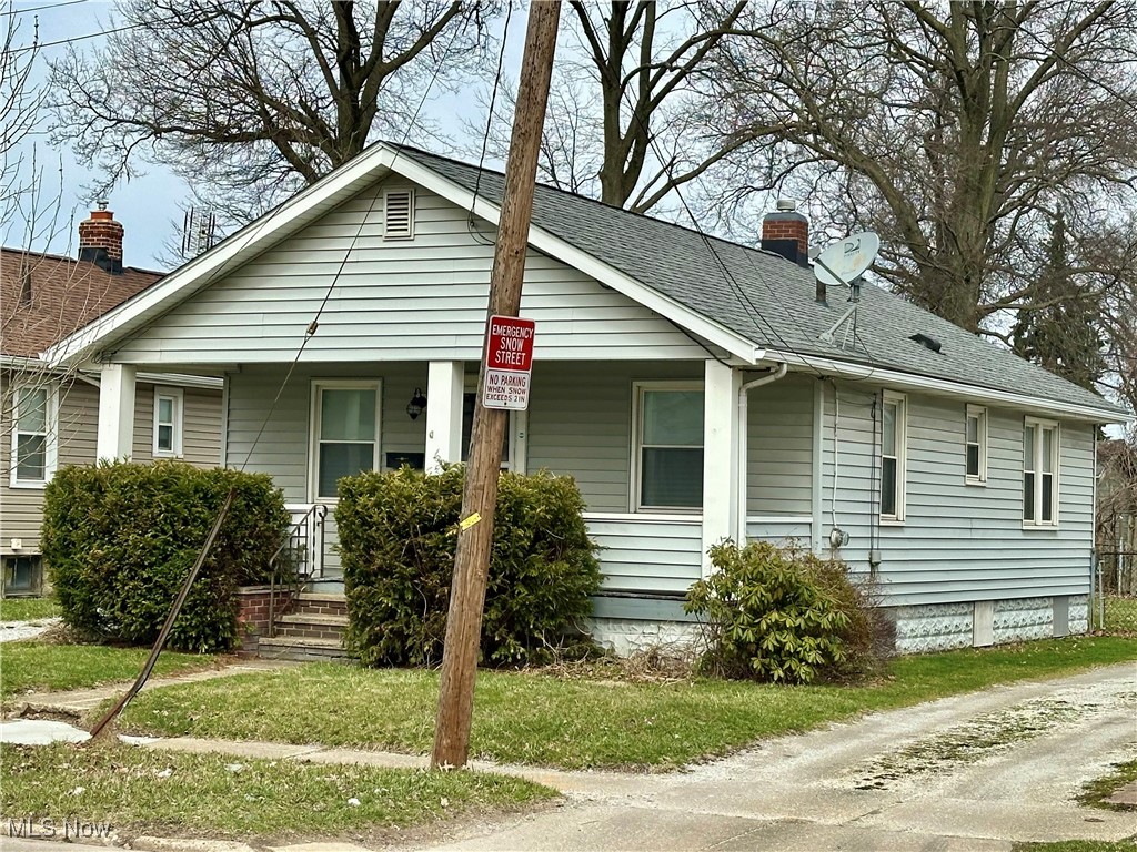 633 E Archwood Avenue, Akron, Ohio image 12