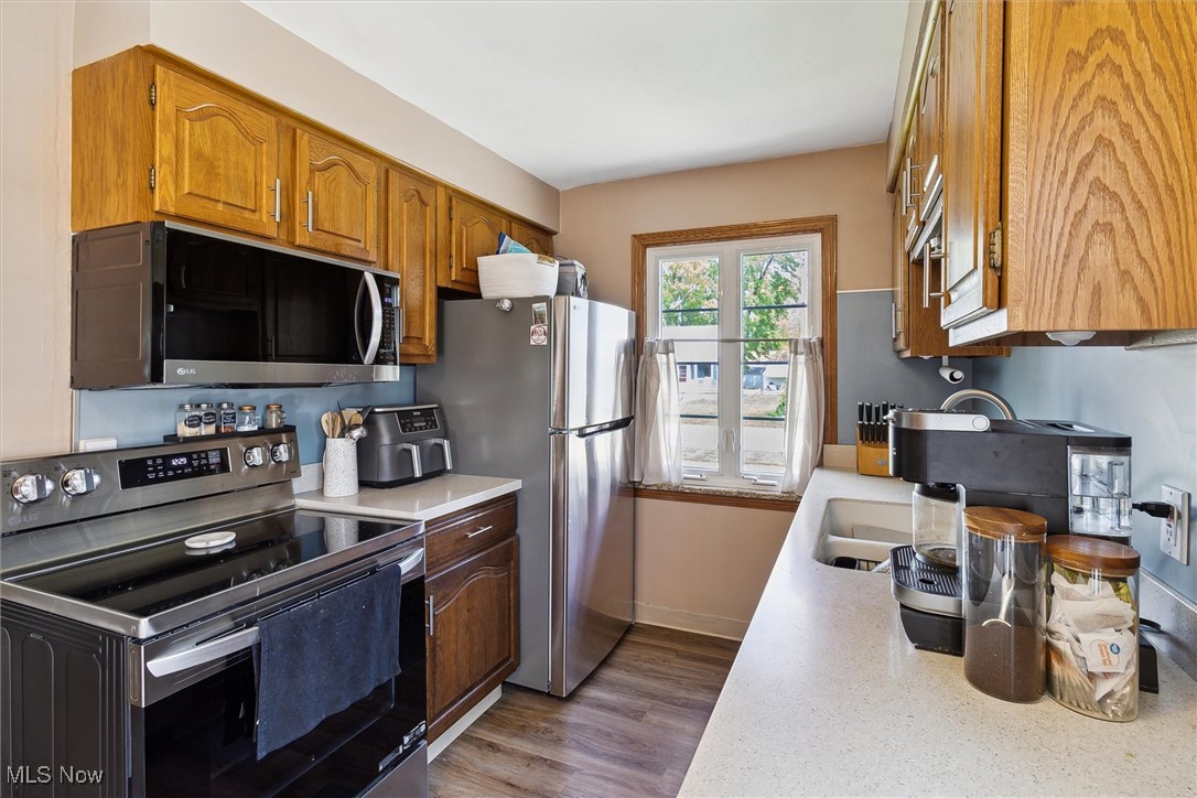 605 Harvard Avenue, Elyria, Ohio image 10