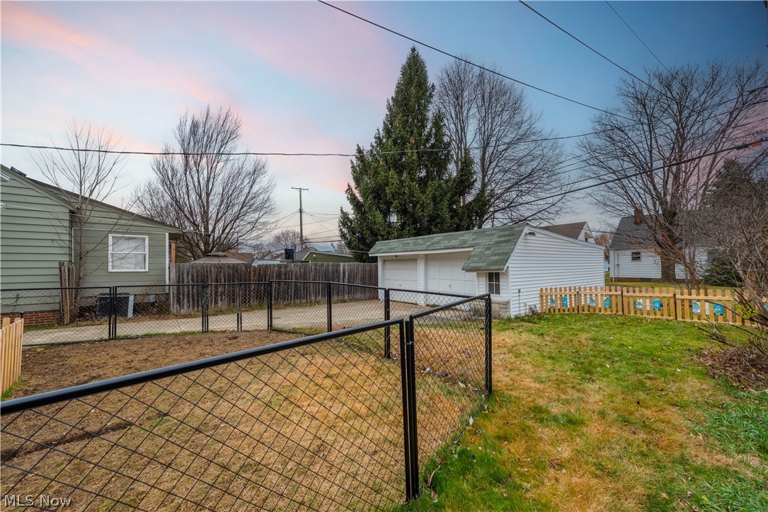 Ridgewood Gardens - Residential