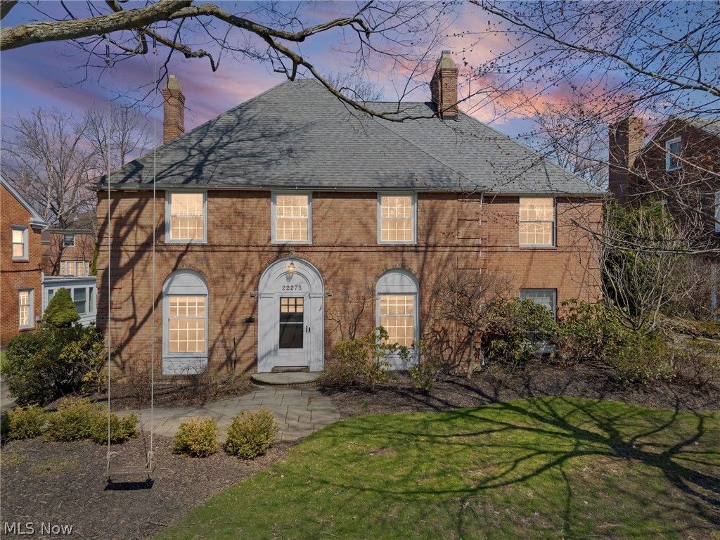 Photo of 22275 Calverton Road, Shaker Heights, OH 44122 (MLS # 5196693)