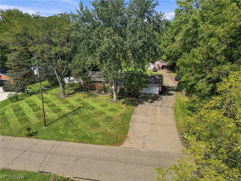 Tiny photo for 7445 Braucher Street NW, North Canton, OH 44720 (MLS # 5257076)