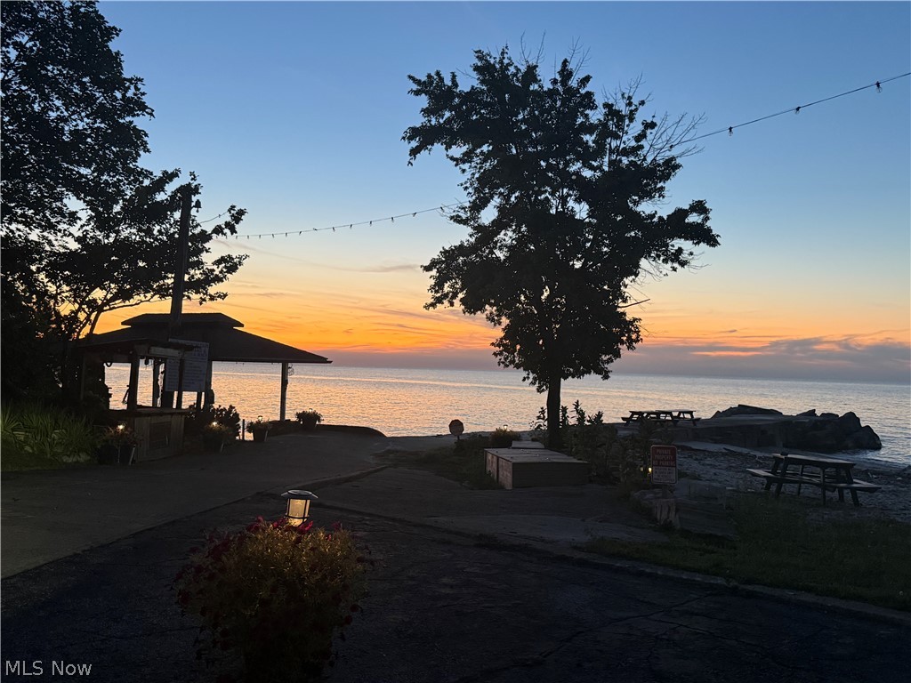 Cleveland Beach - Residential