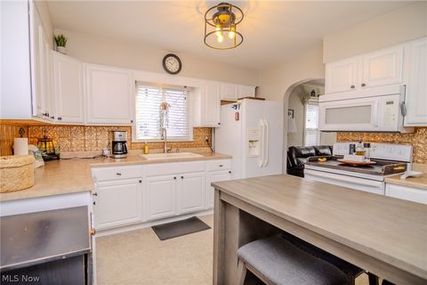 Tiny photo for 4055 Highland Avenue, Shadyside, OH 43947 (MLS # 5203026)