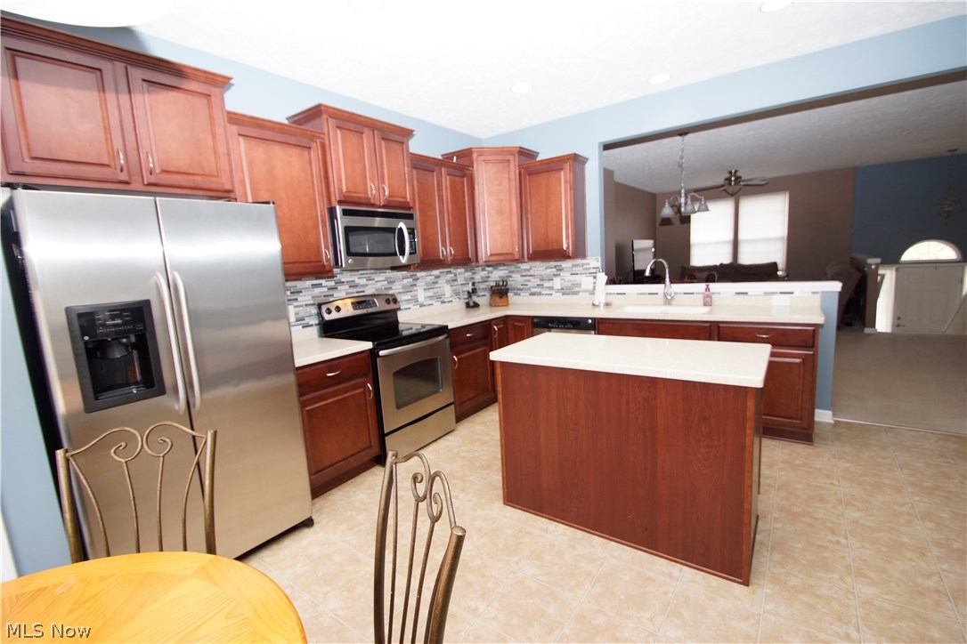 Montrose Park Ph 1 - Residential