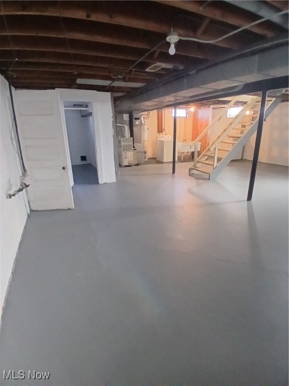 City/Youngstown - Residential Lease