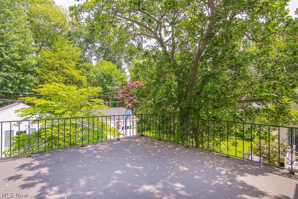 H D Coffinberry Estate - Residential