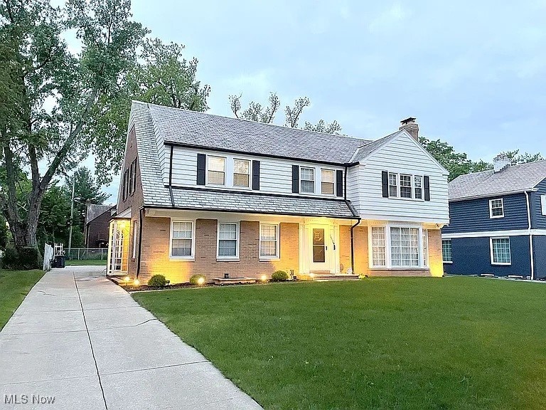 18520 Van Aken Boulevard