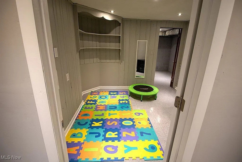 Van Sweringens Companys 23 - Residential