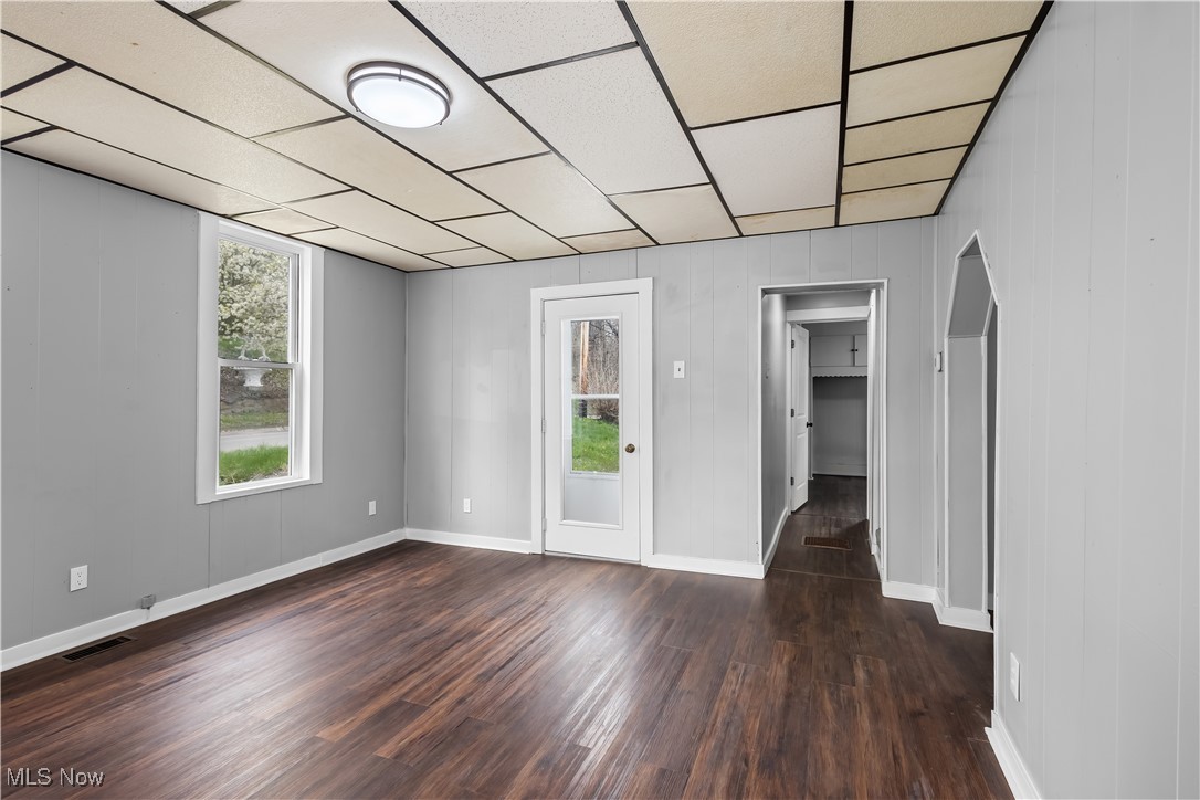 363 Spring Street, Cambridge, Ohio image 9