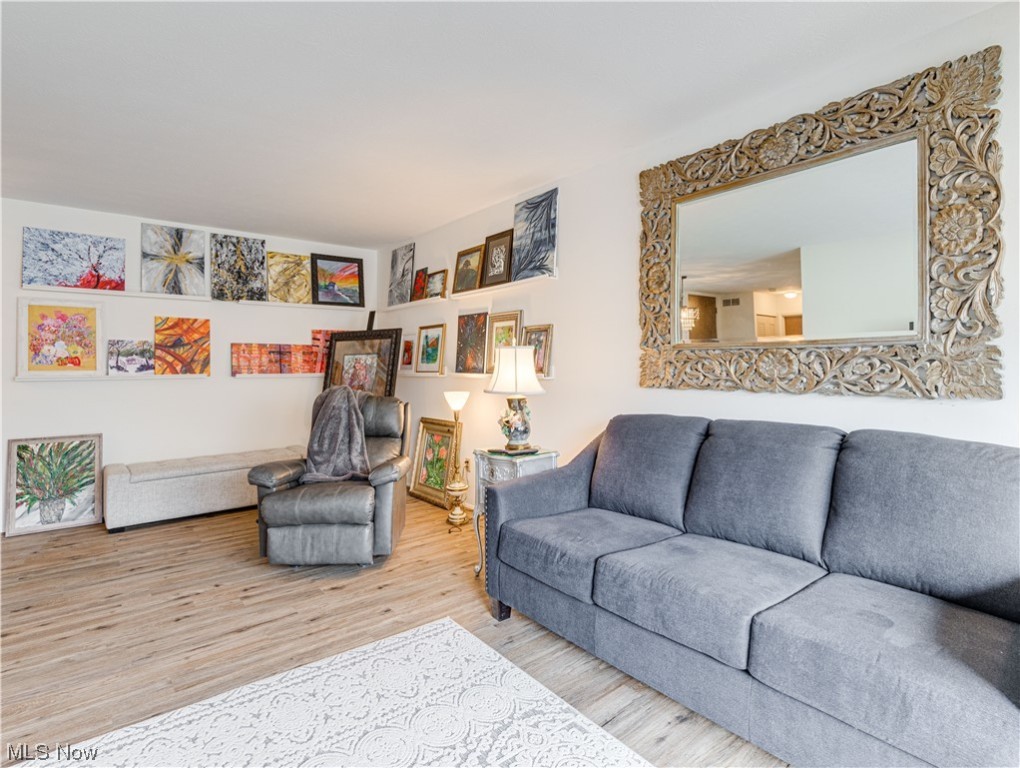 Silver Lake Towers Condo - Residential