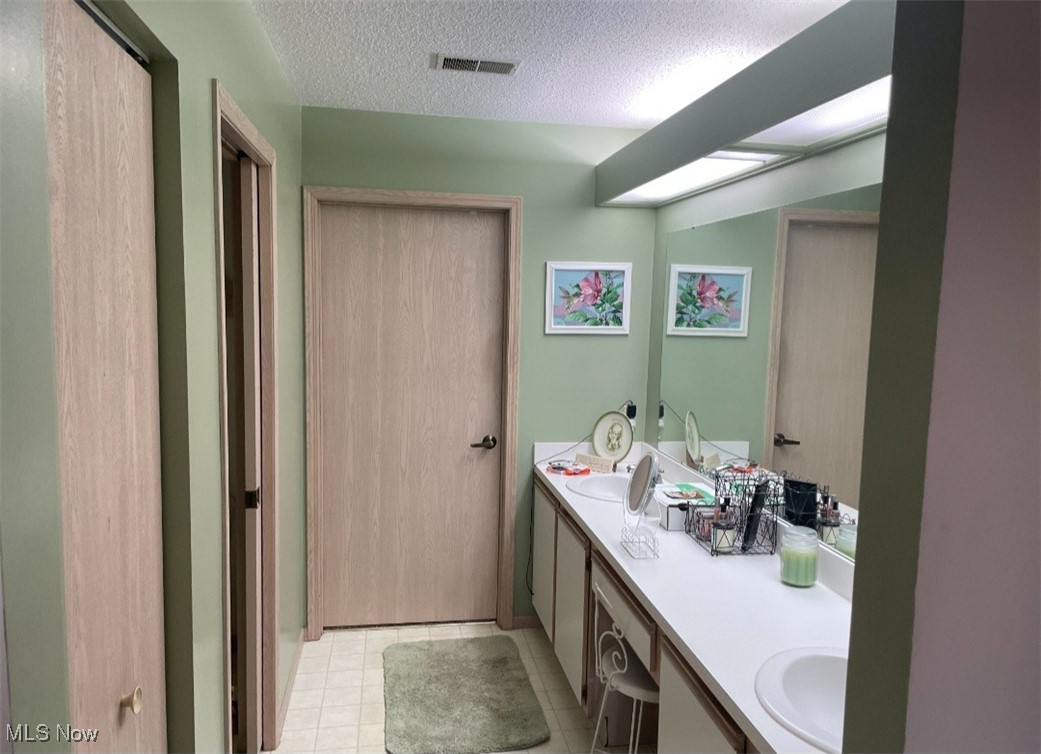 Villas At Trotters Chase - Residential