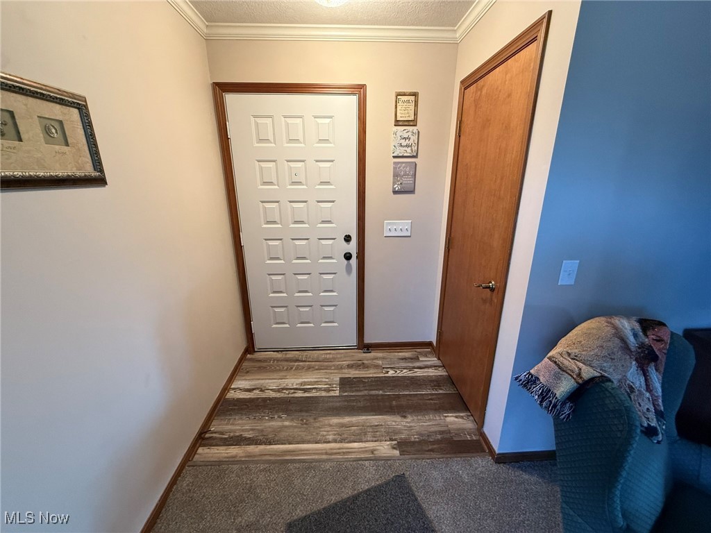 225 Jessica Drive, Dover, Ohio image 2