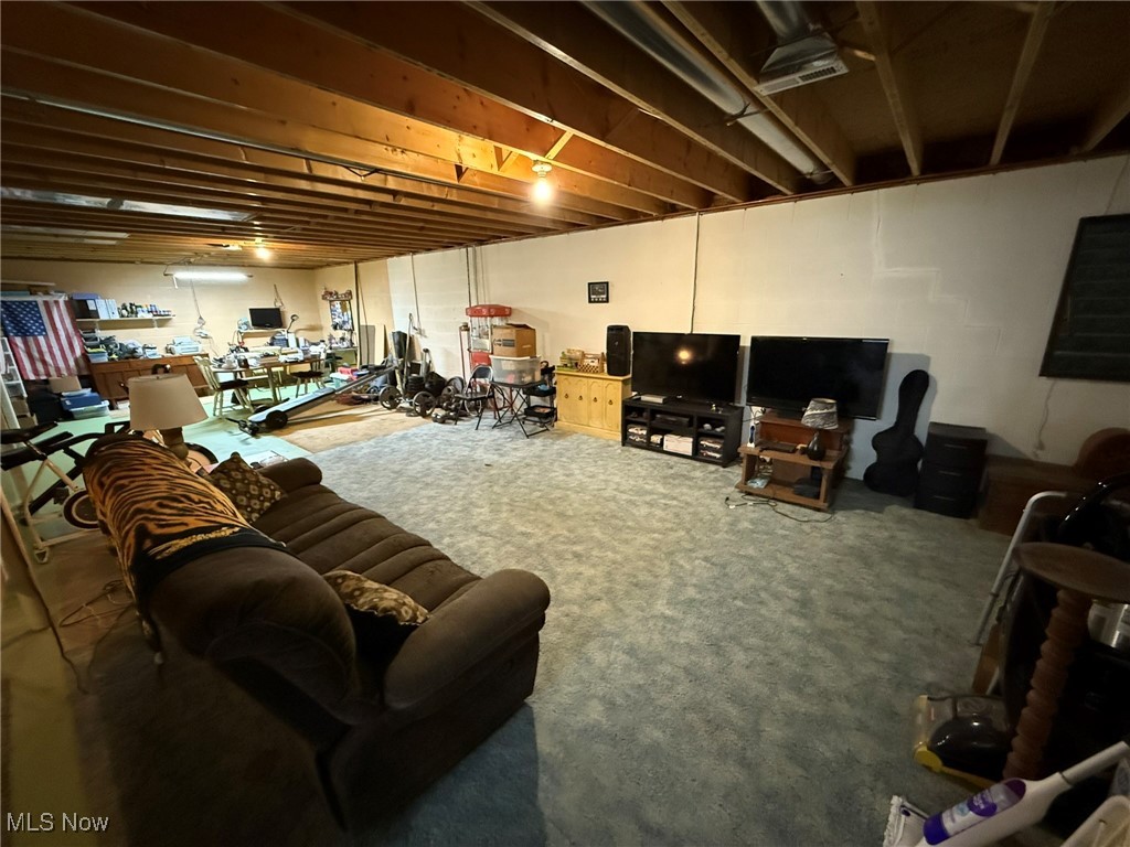 225 Jessica Drive, Dover, Ohio image 28