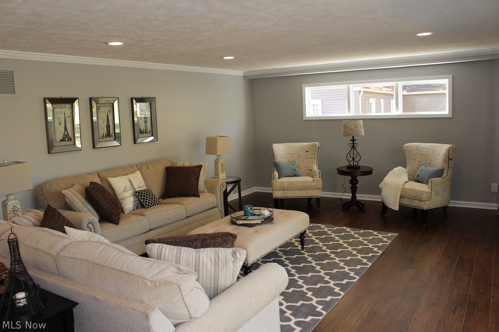 Lake Forest - Residential