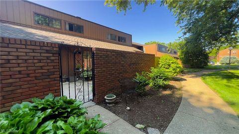 Condo For Sale - 33803 Electric Boulevard #C17<br/> Avon Lake, OH 44012