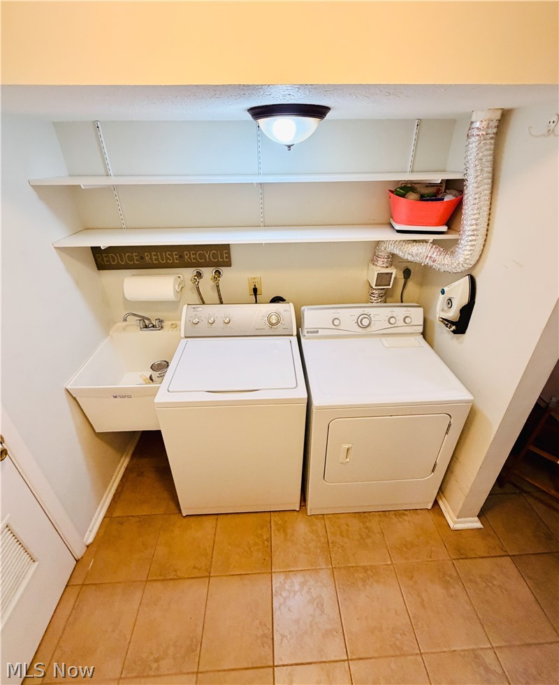 Smugglers Cove Condo 03 - Residential