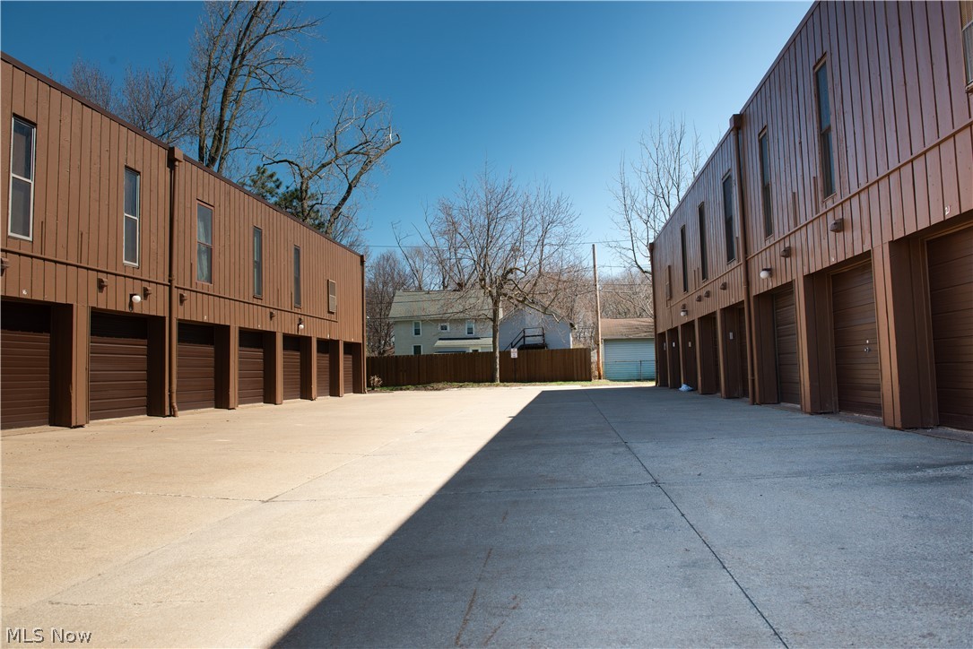 Smugglers Cove Condo 03 - Residential