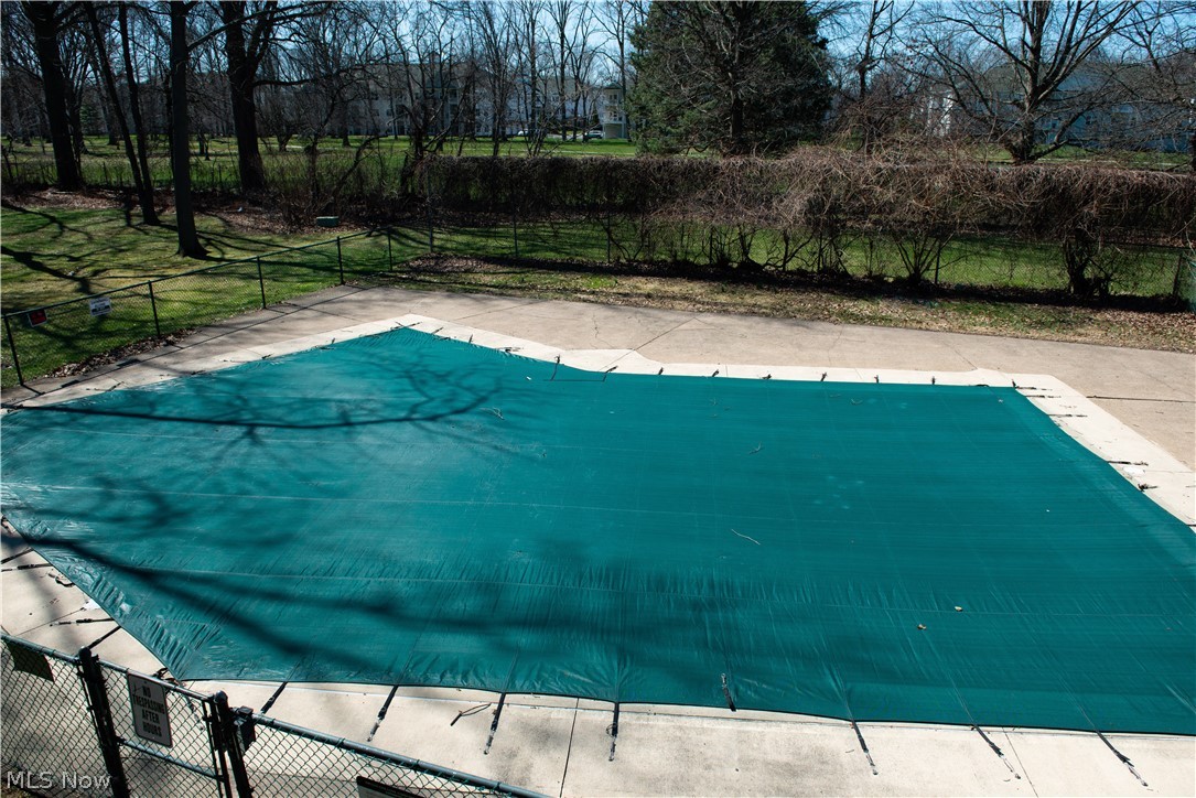 Smugglers Cove Condo 03 - Residential