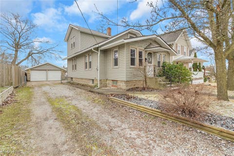 Photo for 146 27th Street SE