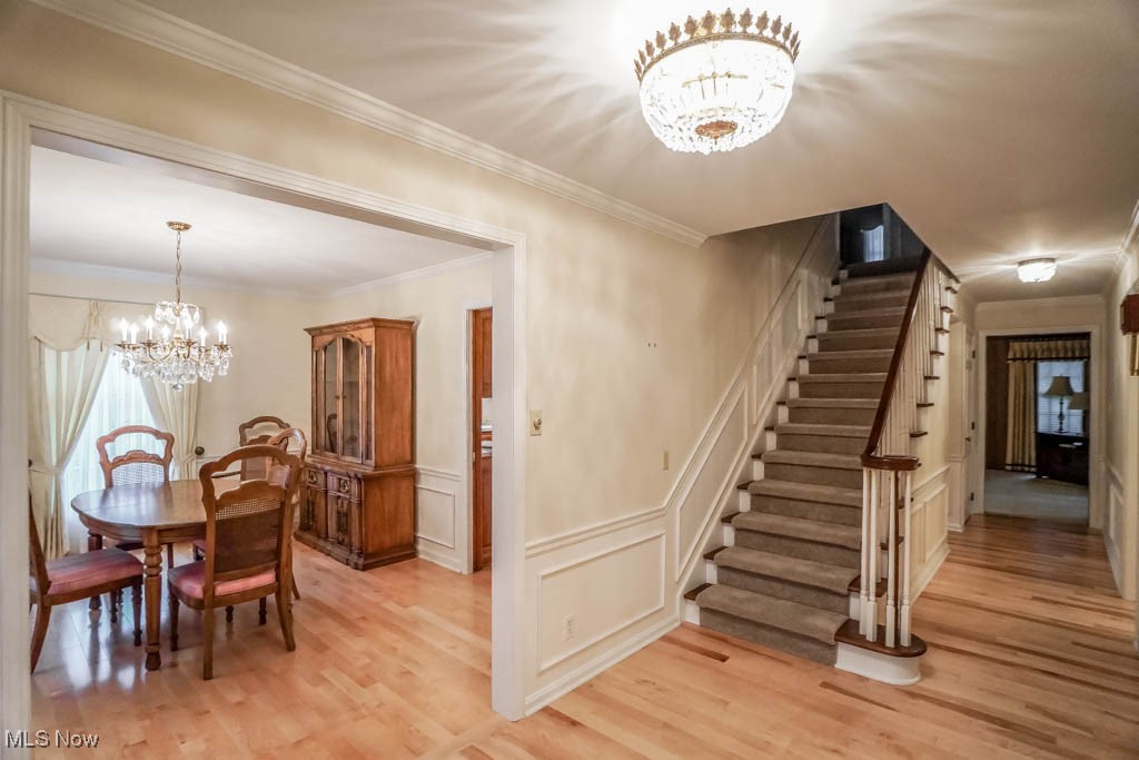 5352 Fitzjames Drive NW