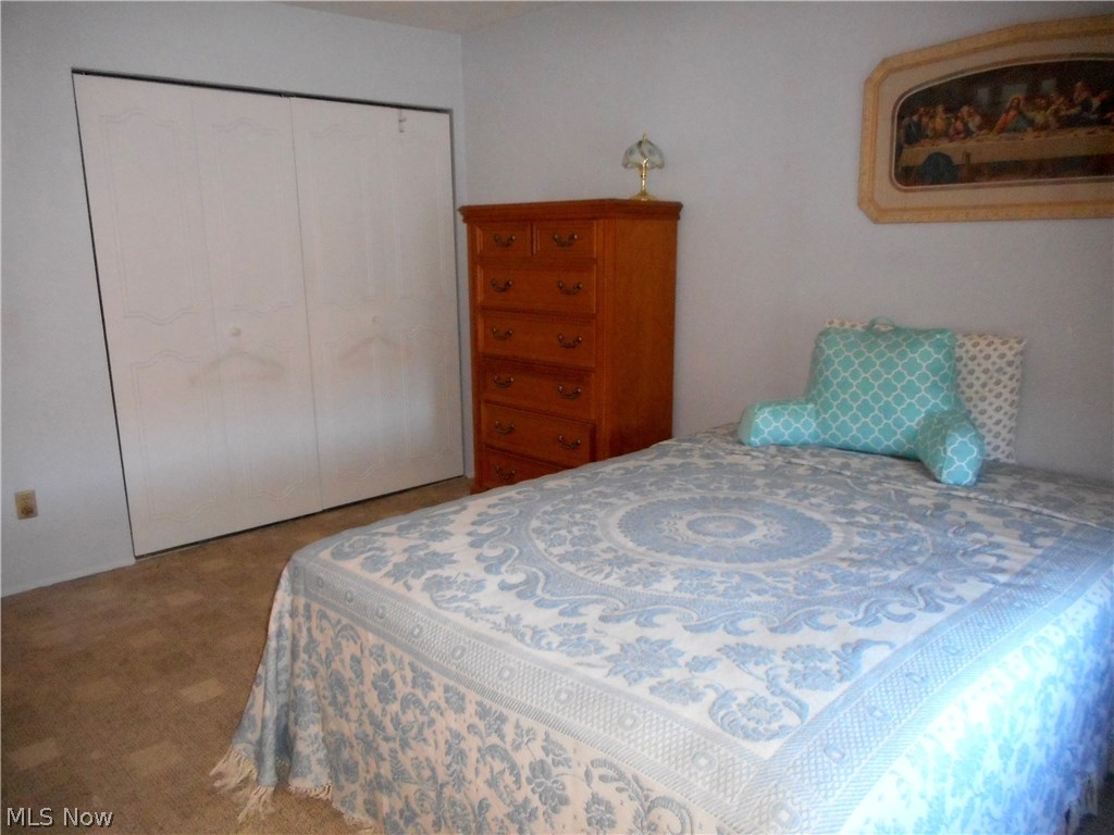 Silver Lake Towers Condo - Residential