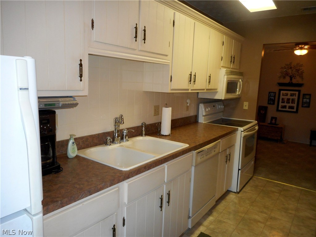 Silver Lake Towers Condo - Residential