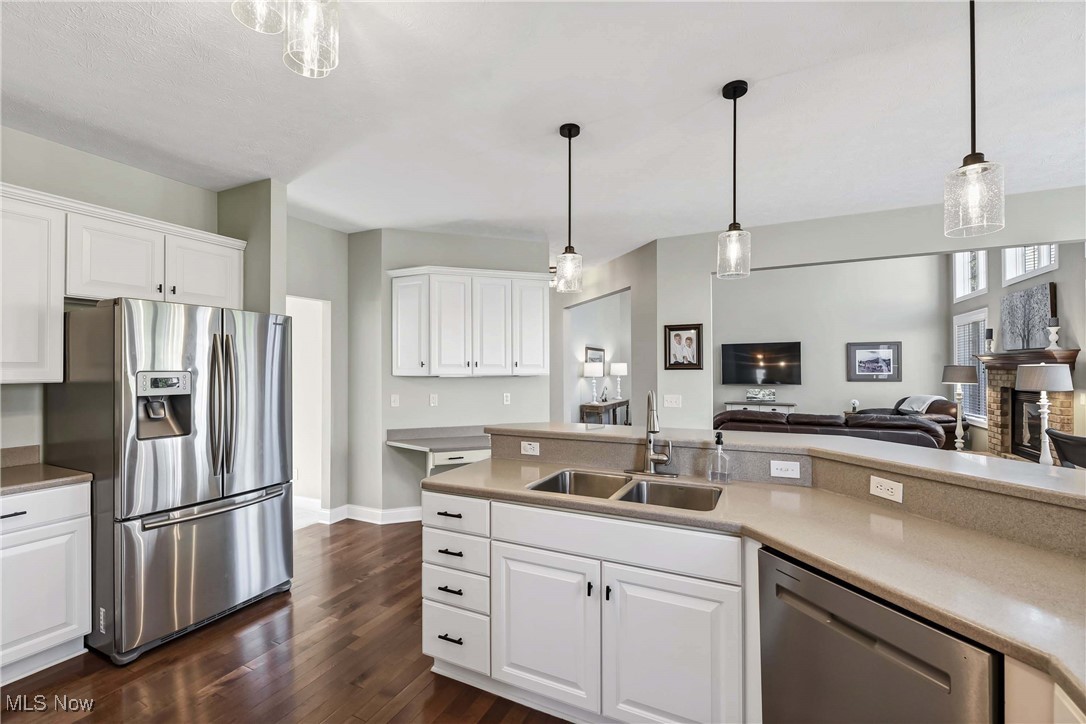 32145 Ventanas Circle, Avon Lake, Ohio image 16