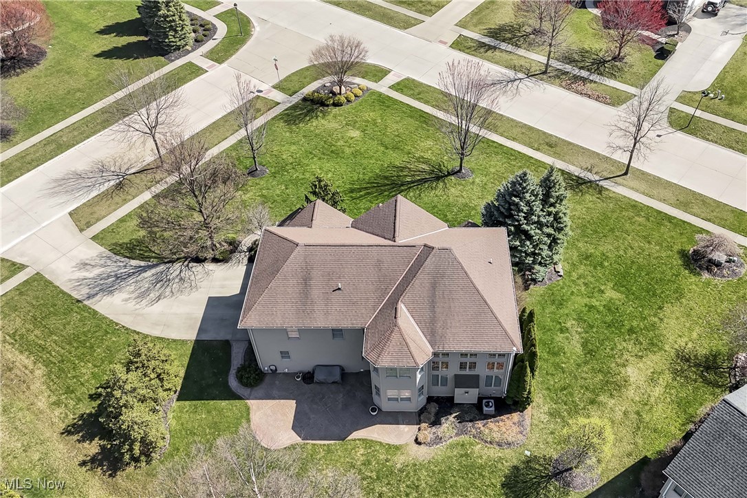 32145 Ventanas Circle, Avon Lake, Ohio image 47