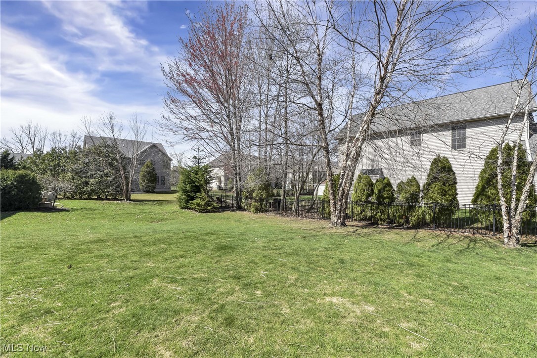 32145 Ventanas Circle, Avon Lake, Ohio image 45