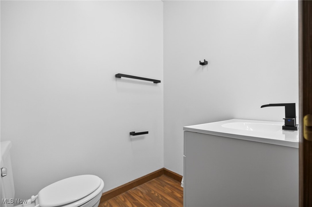 E A Markhams Richmond Manor S - Residential