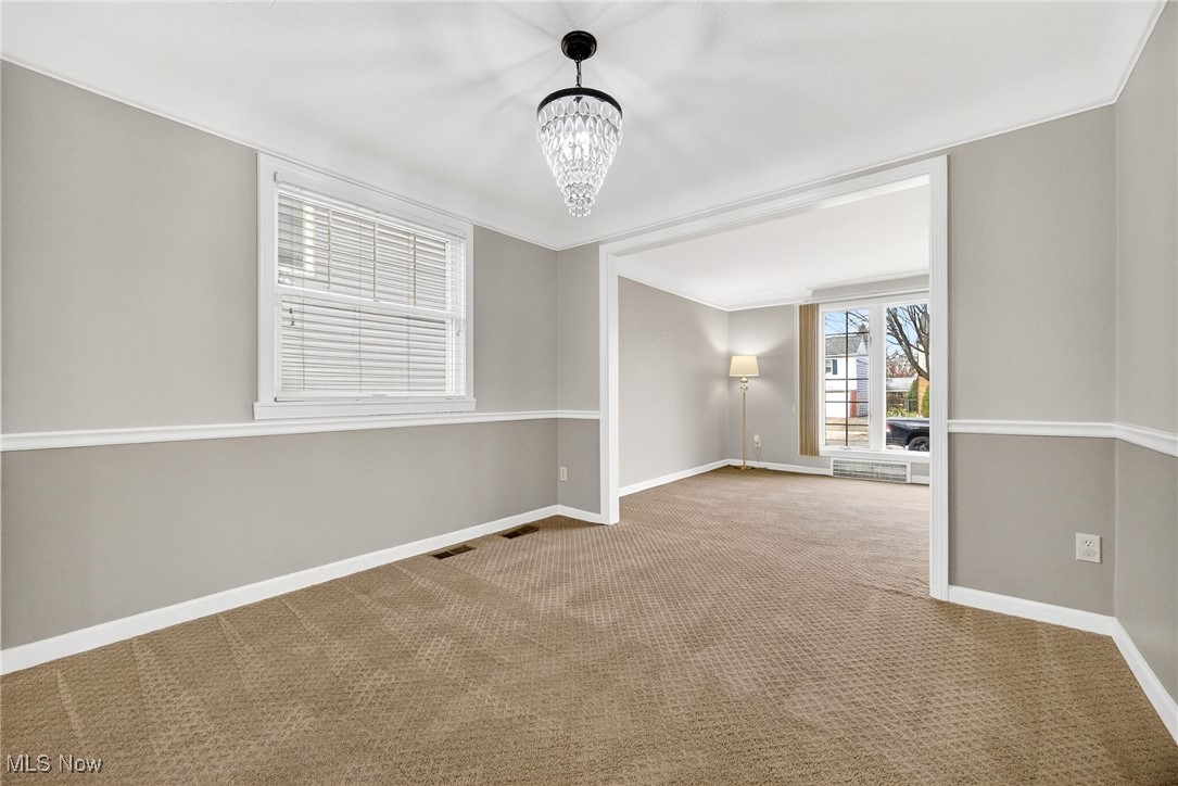 E A Markhams Richmond Manor S - Residential