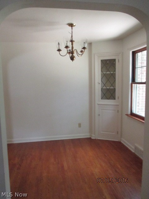 86 Ferncliff Avenue