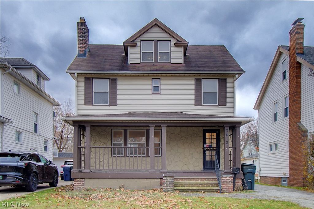 Photo of 3412 Kildare Road, Cleveland Heights, OH 44118 (MLS # 5193204)