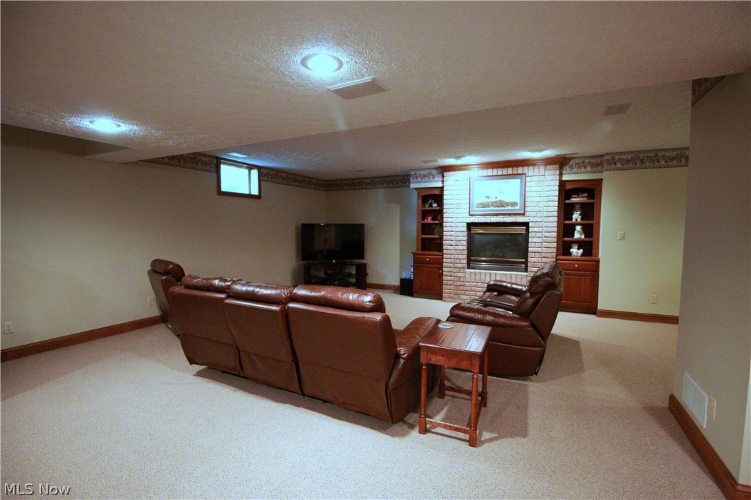 The Ledges - Residential