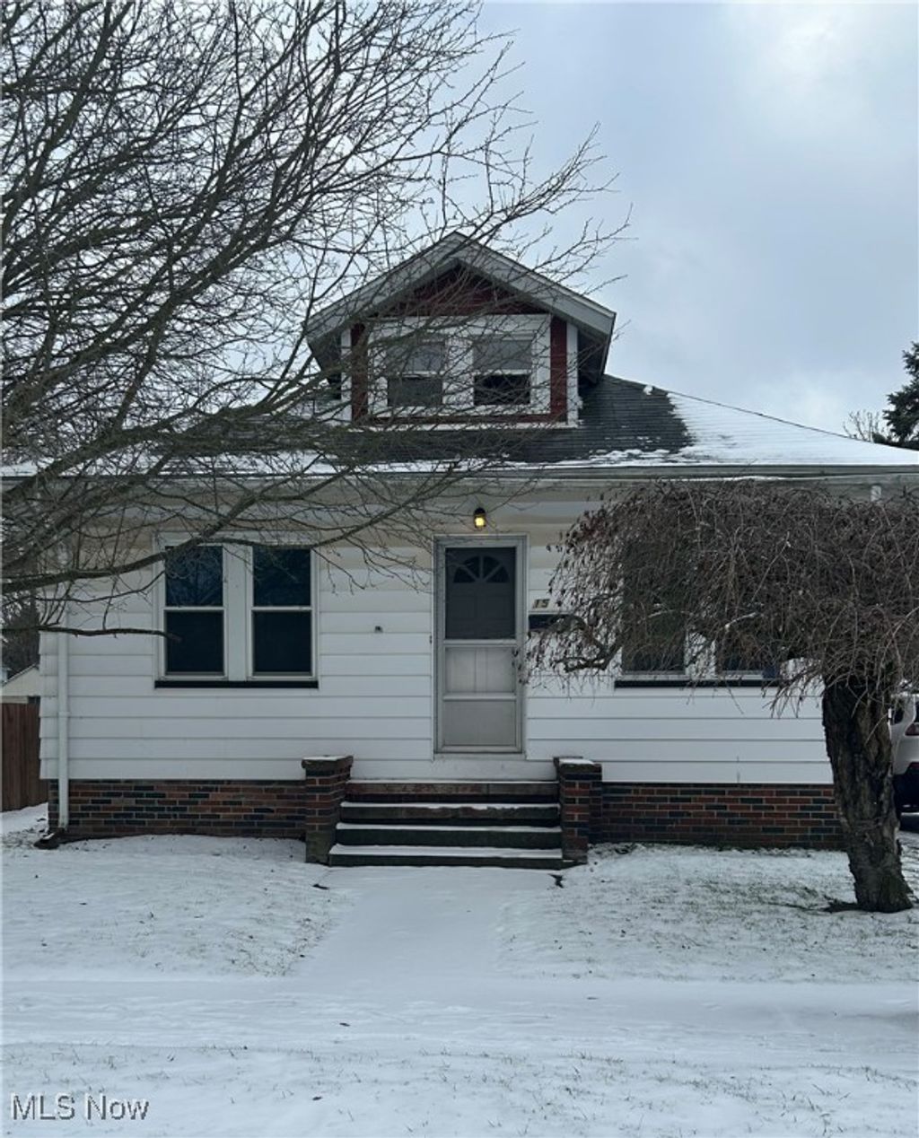 Photo of 15 Katherine Street, Struthers, OH 44471 (MLS # 5182122)